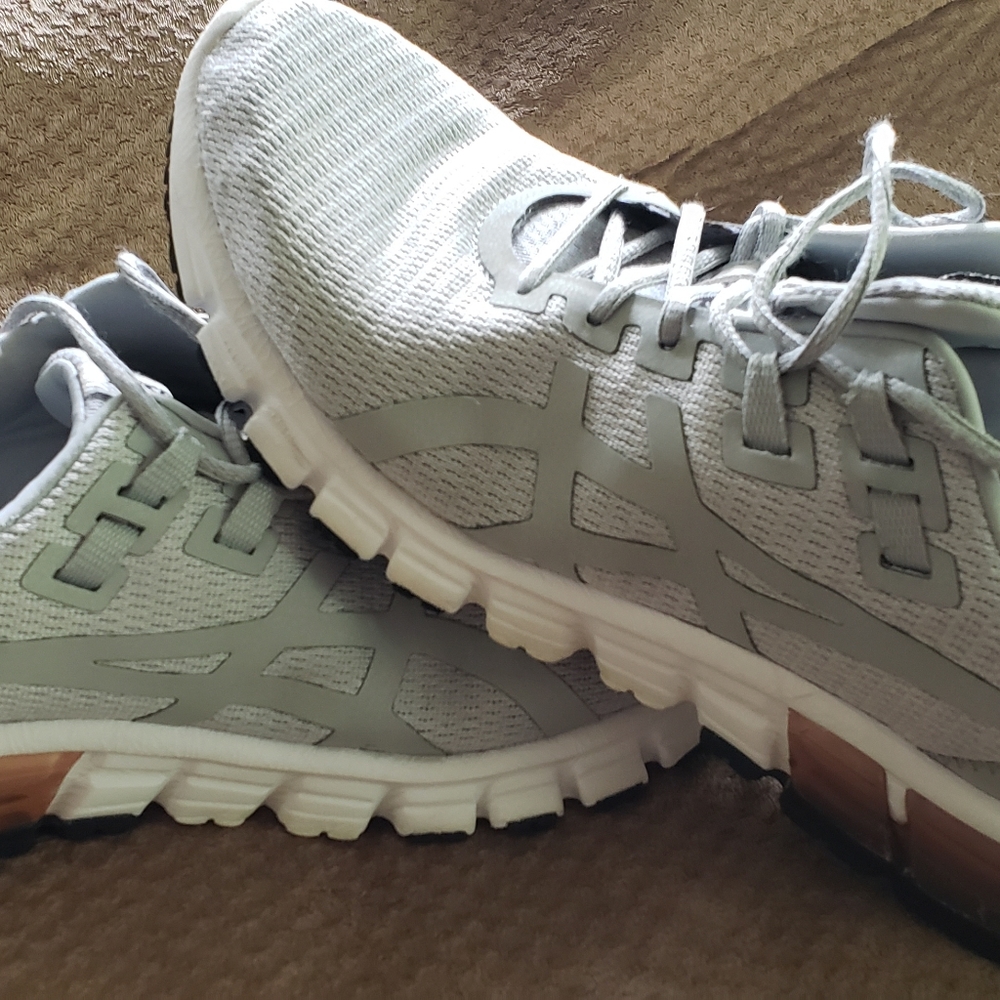 Womens size 10 Asics running shoes
